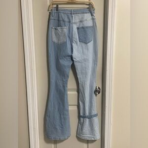 AP BLUE By Aphrodite Size 13 (31) Women's Light Blue Distressed Jeans